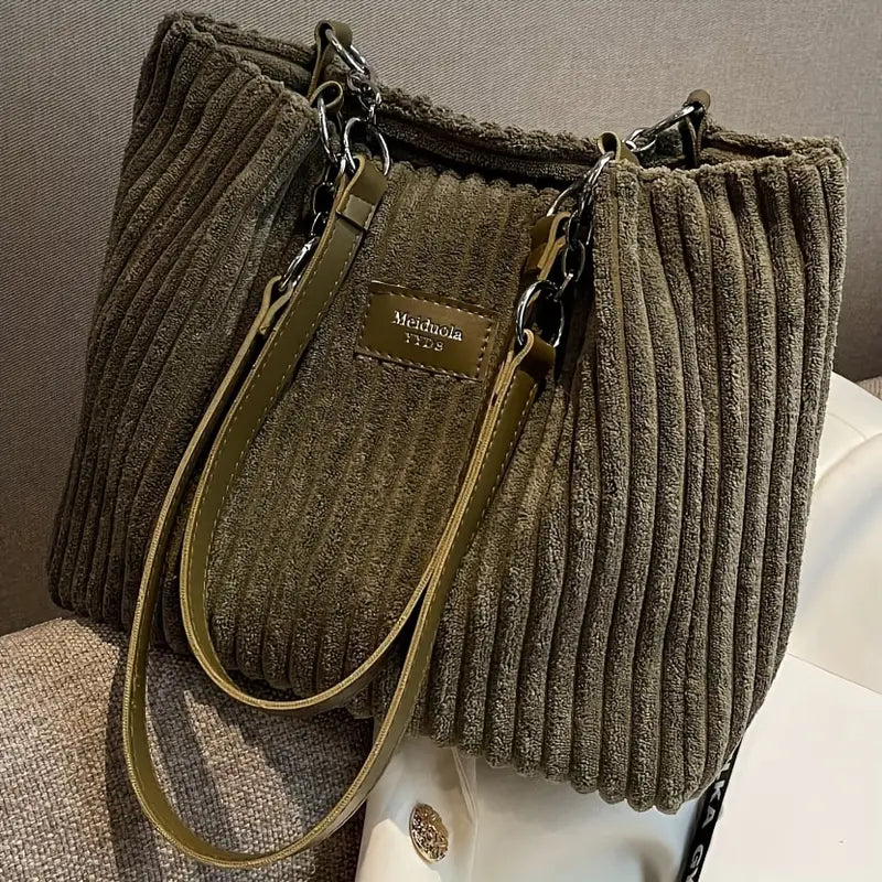 Onyx Tote Bags