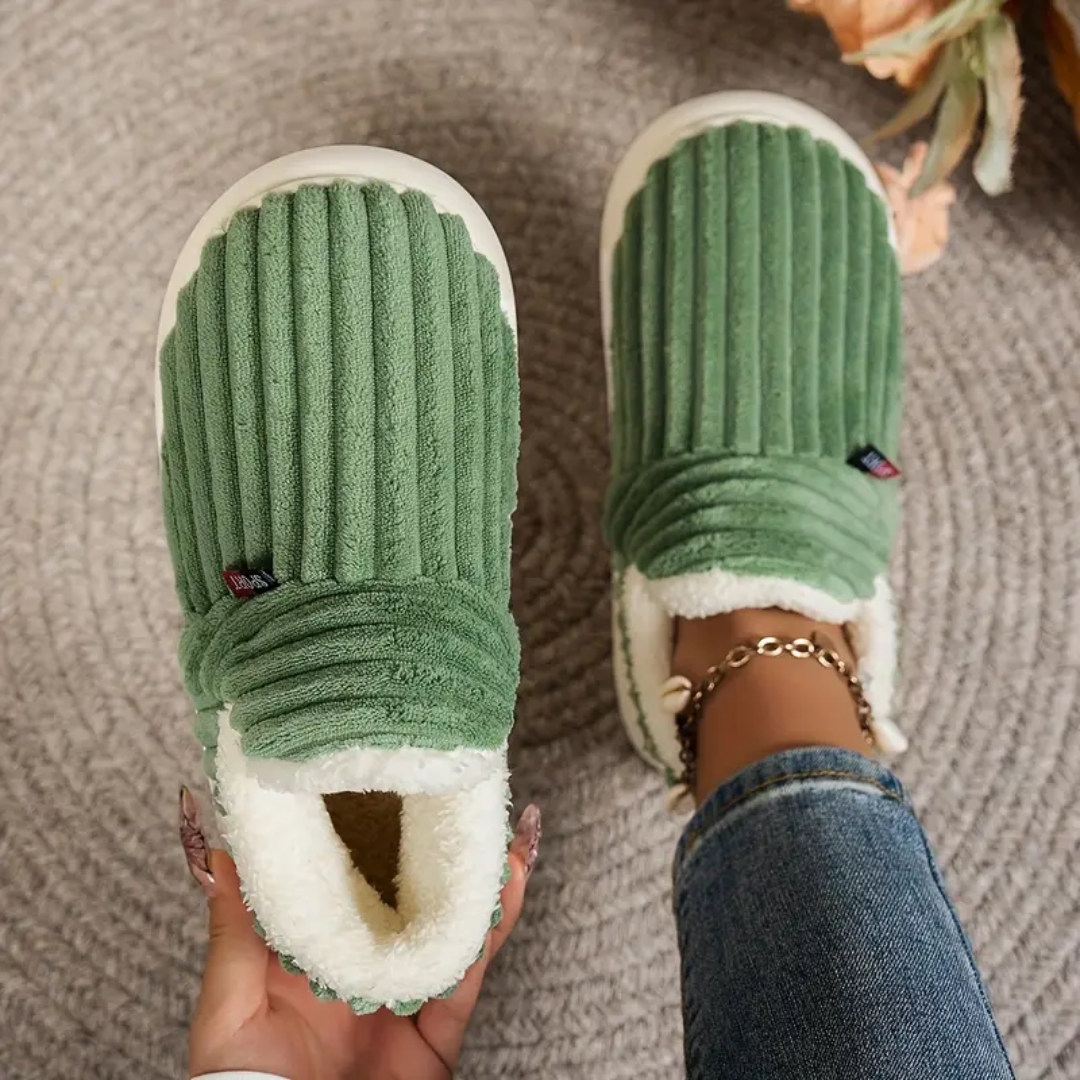 Nikky Slippers