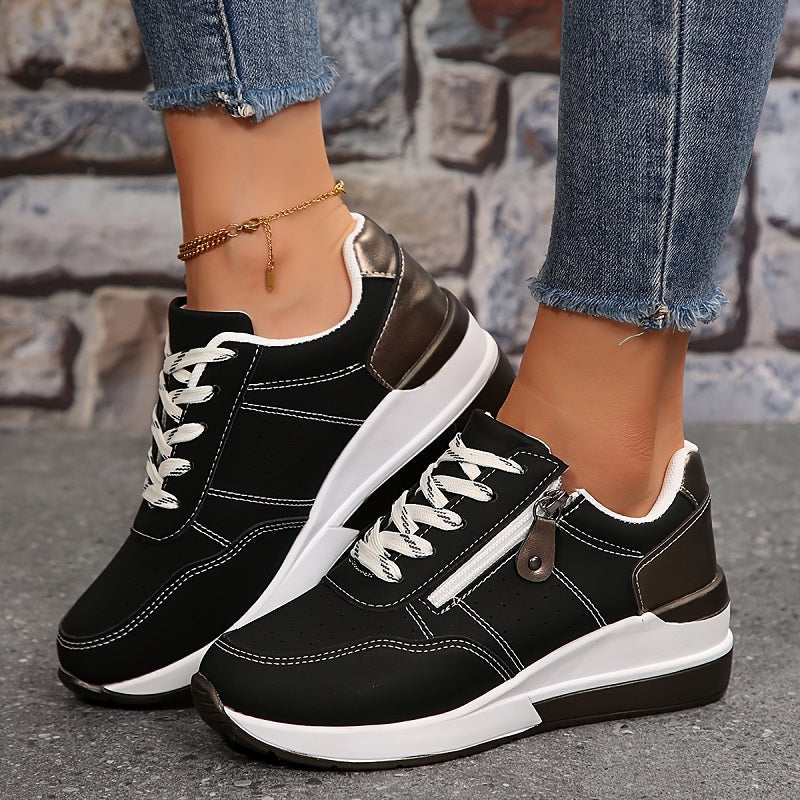 Ivy Sneakers