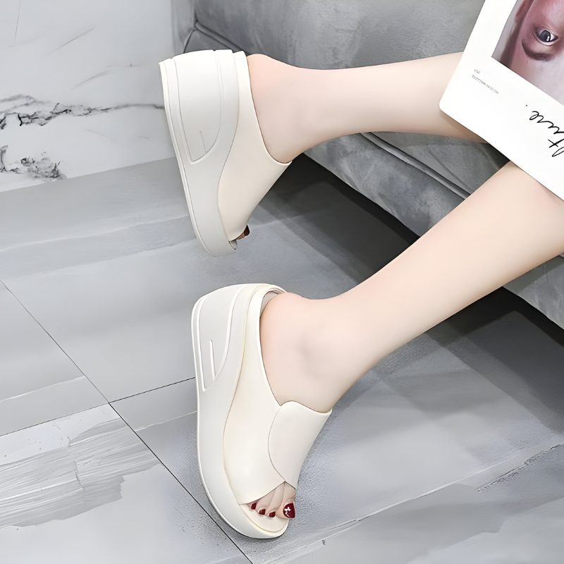 Xanthe Orthopedic Sandals