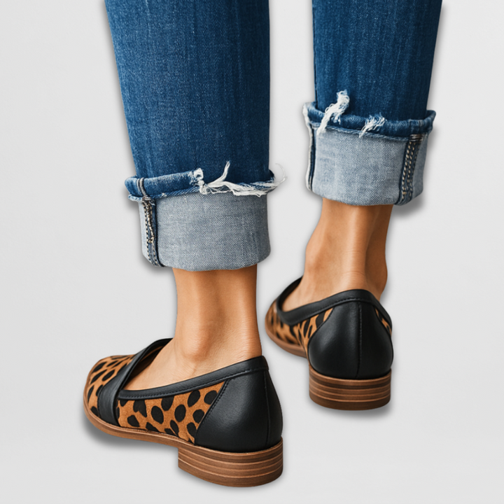 Niki Loafers