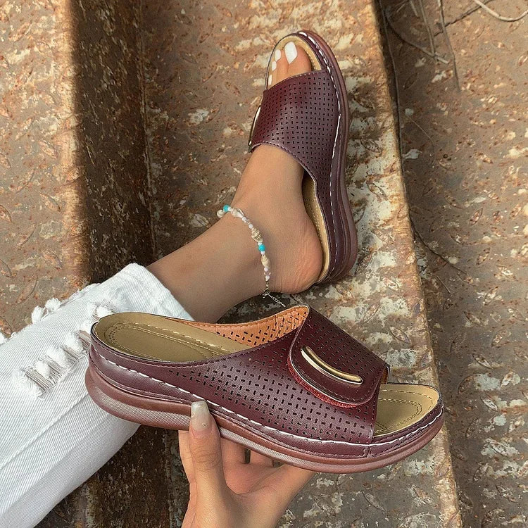 Joanna Sandals