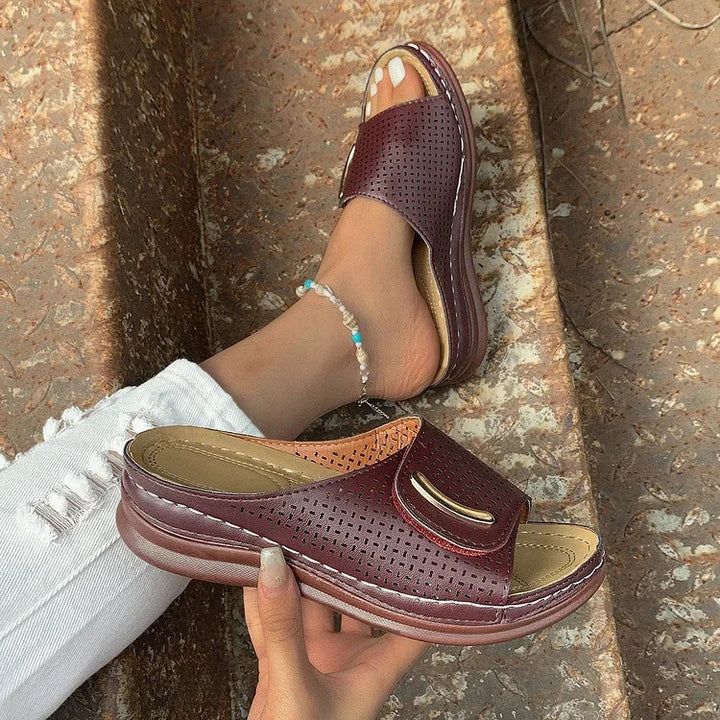 Joanna Sandals