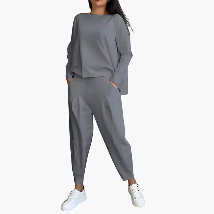 LuxeLounge Sweaters