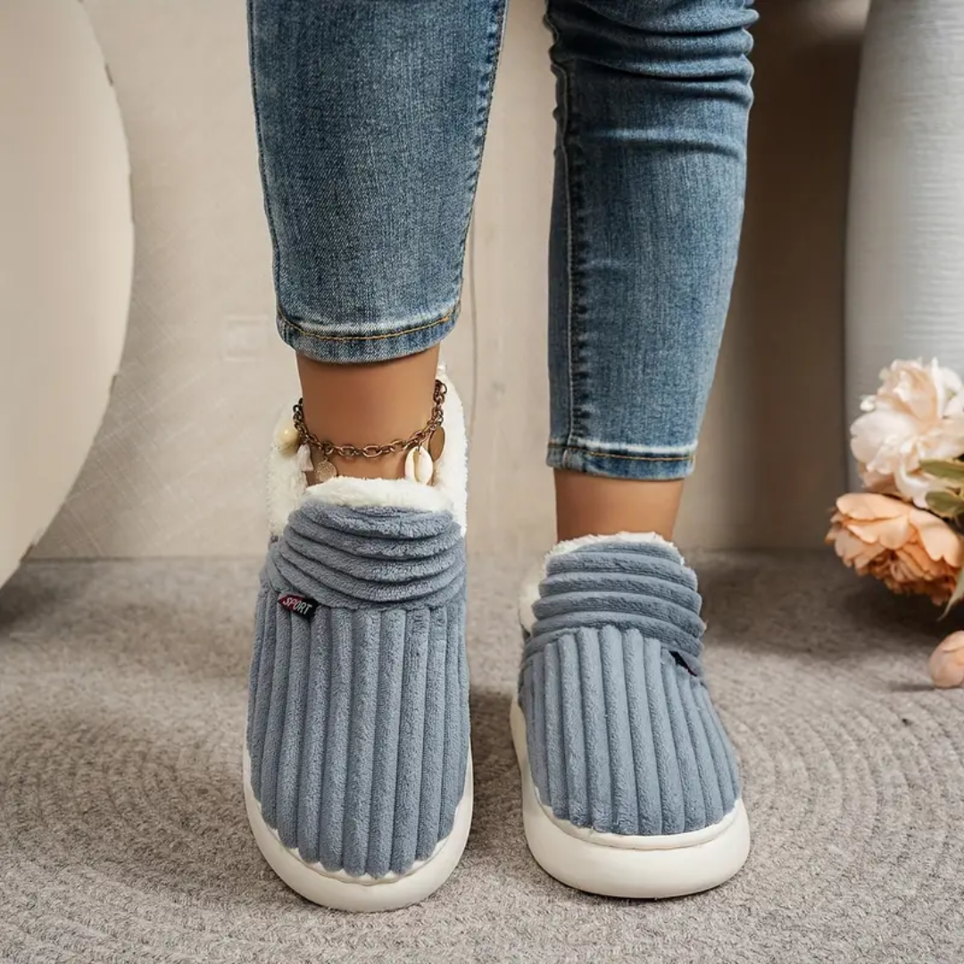 Nikky Slippers