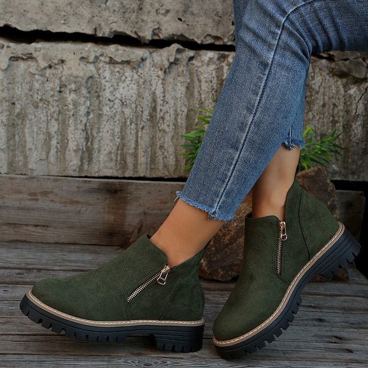 Liora Boots