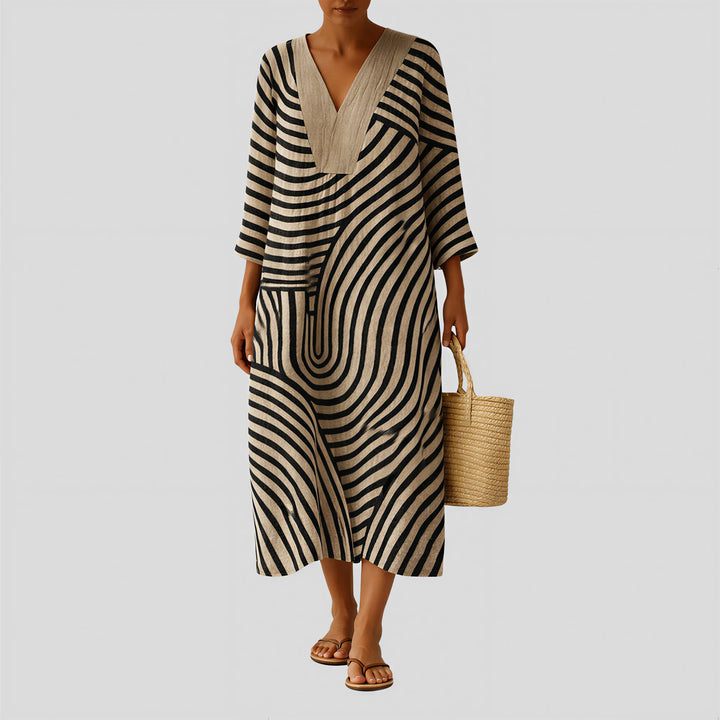 Geneviève - Wavy Pattern Dress