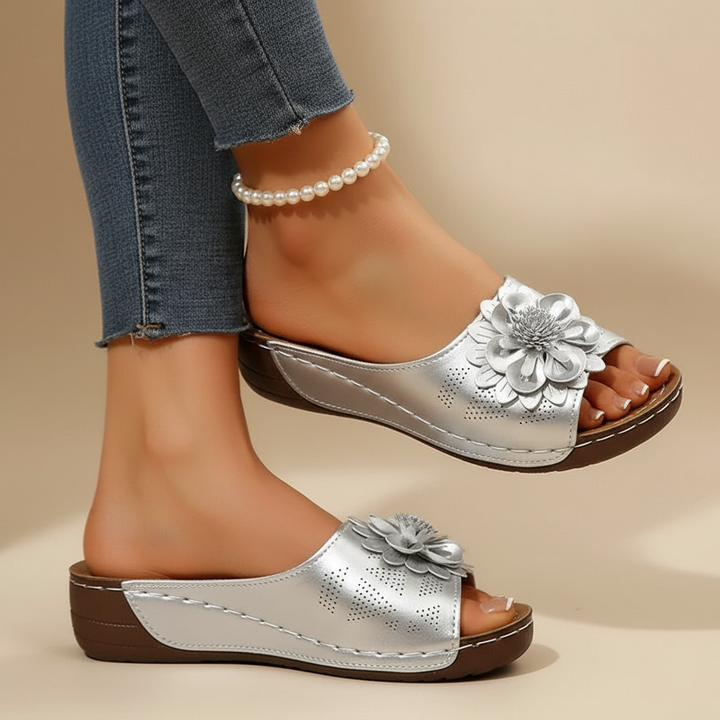Medellín Orthopedic Sandals