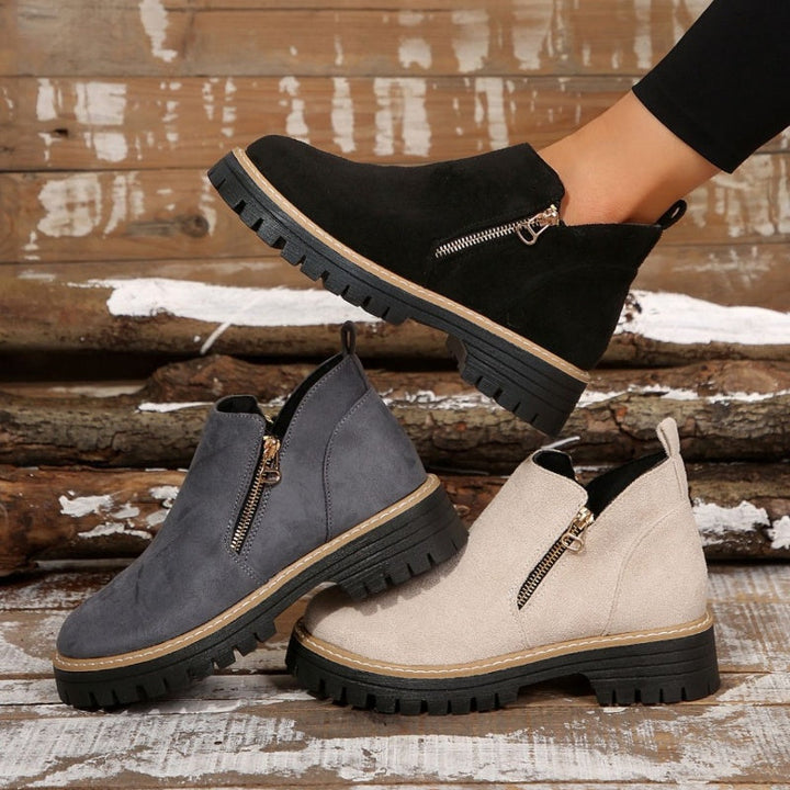 Liora Boots